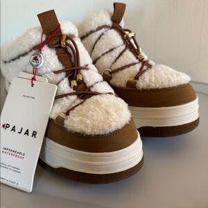 Pajar women’s JULES tan size 8.5